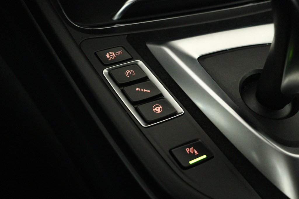 BMW 4 Serie Coupé M4 CS (Orgineel Nederlands geleverd!!!, FULL OPTION, Dealer ondH, Recent groot onderhoud) 37951598-23.jpg | Autocentrum Brabant Breda