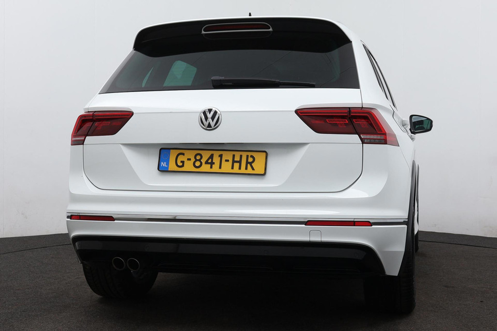 Volkswagen Tiguan 1.5 TSI ACT Highline Business R Automaat (Goed ondH, Navi, PDC, Adaptive, Virtual Cockpit, NL-auto) 42755421-7.jpg | Autocentrum Brabant Breda