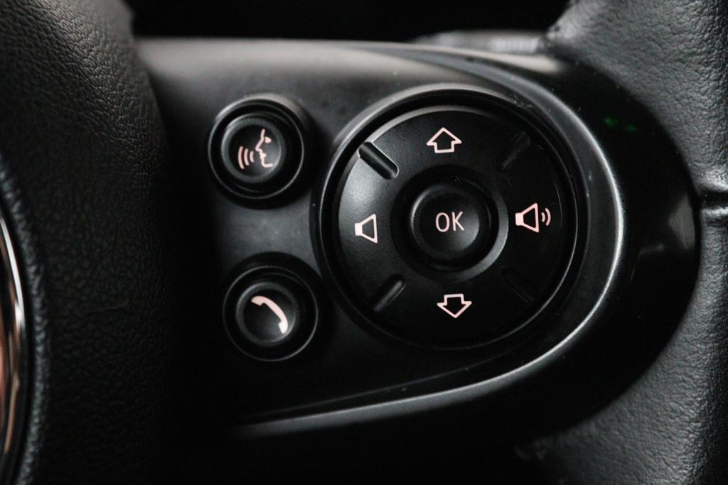 MINI Clubman 1.5 One Chili Automaat (NAVIGATIE, PARKEERSENSOREN, STOELV, CLIMATE CONTROL, GOED ONDERHOUDEN) 44165755-14.jpg | Autocentrum Brabant Breda