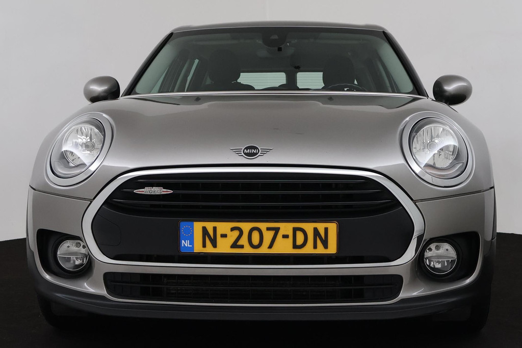 MINI Clubman 1.5 One Chili Automaat (NAVIGATIE, PARKEERSENSOREN, STOELV, CLIMATE CONTROL, GOED ONDERHOUDEN) 44165755-20.jpg | Autocentrum Brabant Breda