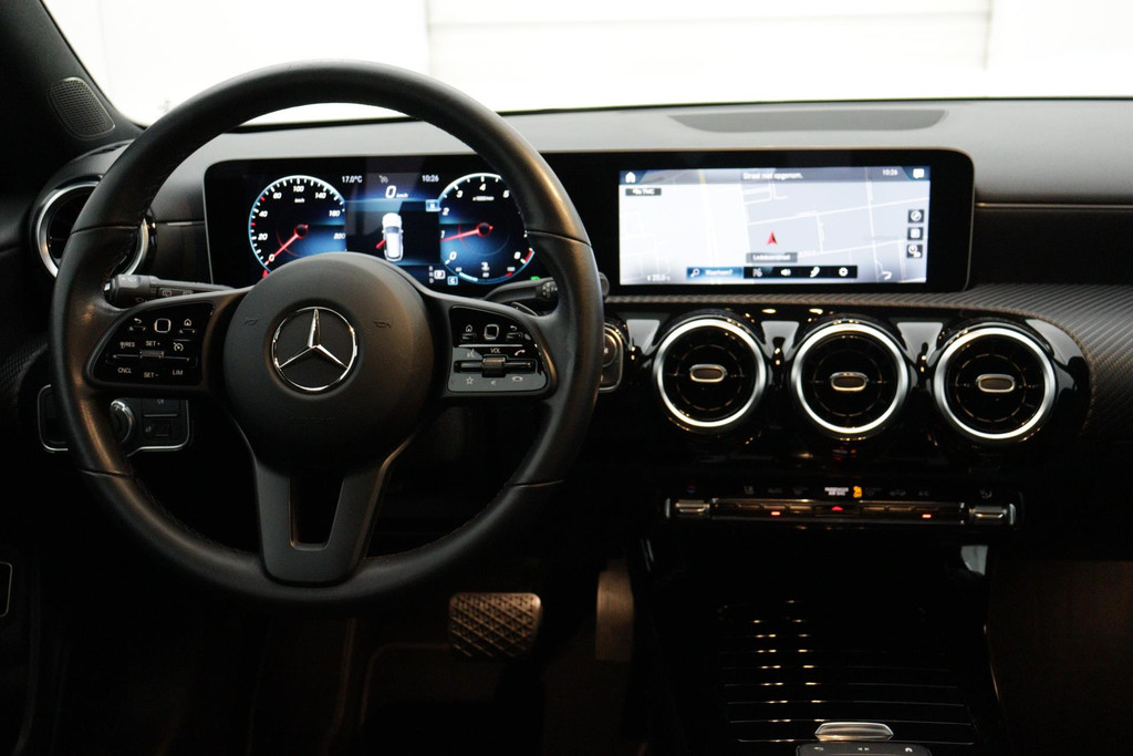 44255632-3.jpg