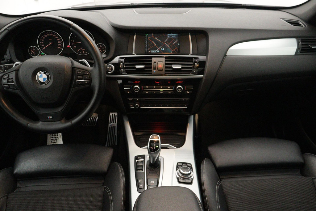 BMW X3 XDrive30d High Executive M-sport (Goed OnderH, Panorama, Stoelv, Parkeersensoren, Navi, Etc) 44259749-1.jpg | Autocentrum Brabant Breda