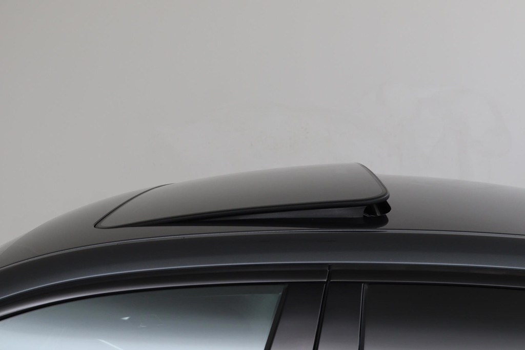 BMW 3 Serie 318i Business Edition (PANORAMADAK, PARKEERSENSOREN, STOELVERWARMING, NAVIGATIE, CAMERA, DEALER ONDERHOUDEN) 44648101-16.jpg | Autocentrum Brabant Breda