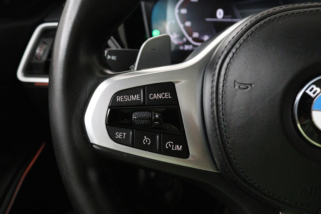 BMW 3 Serie 318i Business Edition (PANORAMADAK, PARKEERSENSOREN, STOELVERWARMING, NAVIGATIE, CAMERA, DEALER ONDERHOUDEN) 44648101-5.jpg | Autocentrum Brabant Breda