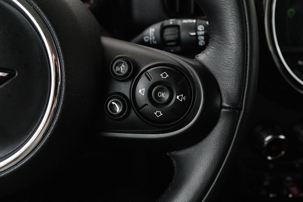44669493-14.jpg