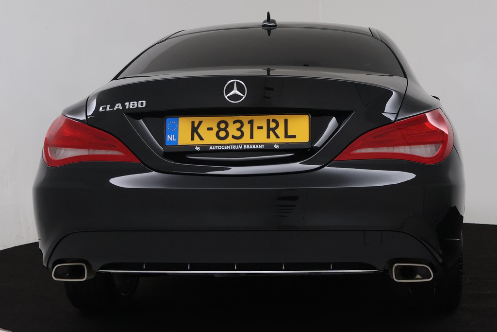 44670350-6.jpg