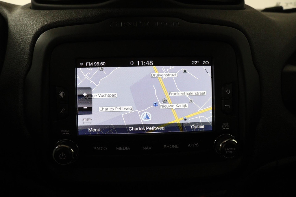 44710728-13.jpg