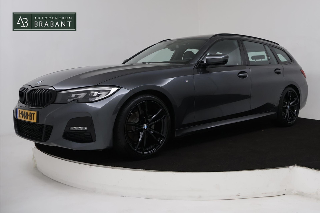 BMW 3 Serie Touring 320i High Executive (PANORAMADAK, TREKHAAK WEGKLAPBAAR, CAMERA, NAVIGATIE, NL-AUTO, DEALER ONDERHOUDEN) 44759978-0.jpg | Autocentrum Brabant Breda
