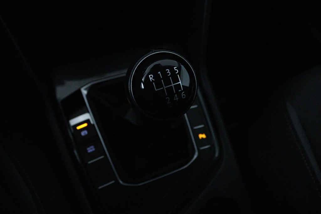 45041856-21.jpg