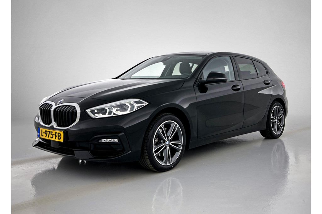 BMW 1-serie 118i High Executive (1e Eig, NL-auto, Dealer onderhoud, Navi Pro, PDC V+A, Cruise controle, Etc) 45073517-0.jpg | Autocentrum Brabant Breda
