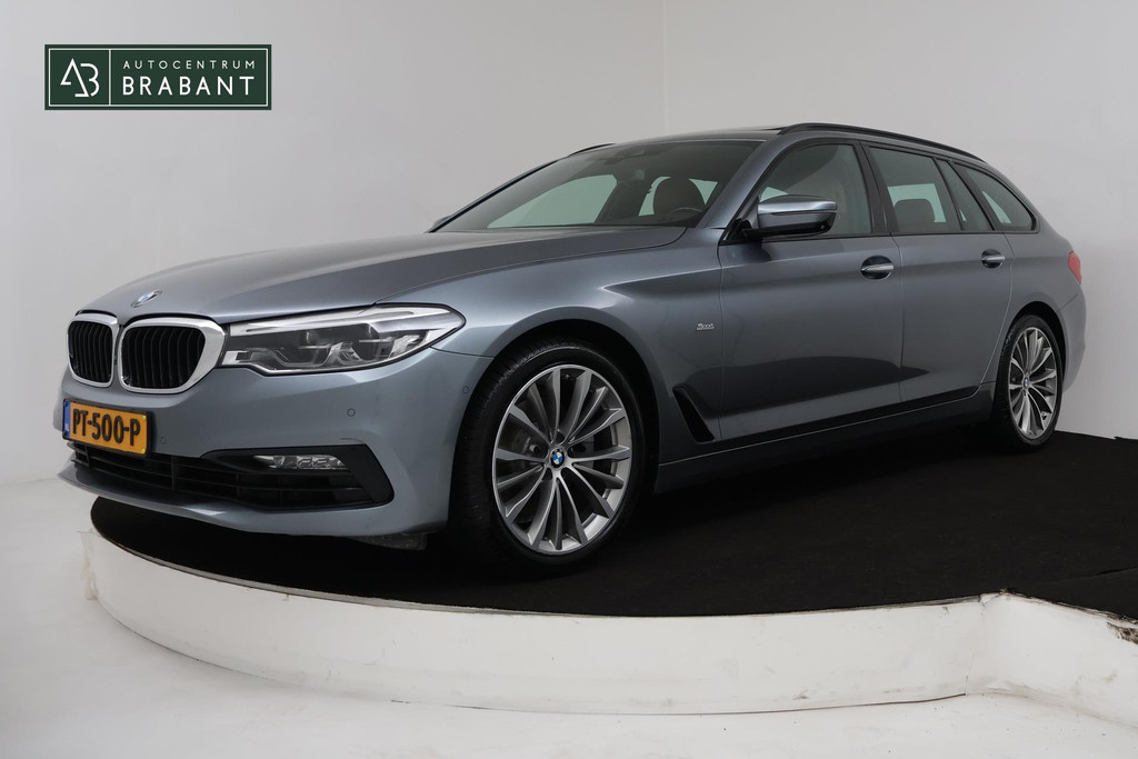 BMW 5 Serie Touring 520i High Executive (PANORAMADAK, PARKEERSENSOREN, CRUISE CONTROL, CAMERA, STOELVERWARMING, LEER) 45133108-0.jpg | Autocentrum Brabant Breda