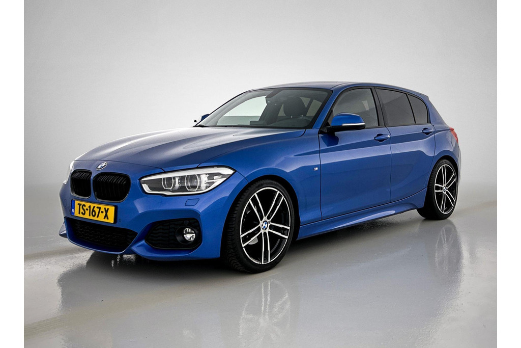 BMW 1-serie 118i Edition Sport Line Shadow High Executive(NL-auto, Perfect Onderhouden, Navi, StoelV, Climate Con, Etc) 45145962-0.jpg | Autocentrum Brabant Breda