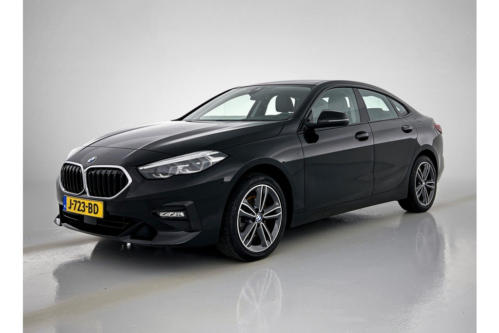 BMW 2 Serie Gran Coupé 218i Executive Edition Automaat (NAVI, SPORTSTOELEN, CARPLAY, PDC, LEDER, 1e EIGENAAR, DEALER ONDERHOUDEN) 45303862-0.jpg | Autocentrum Brabant Breda