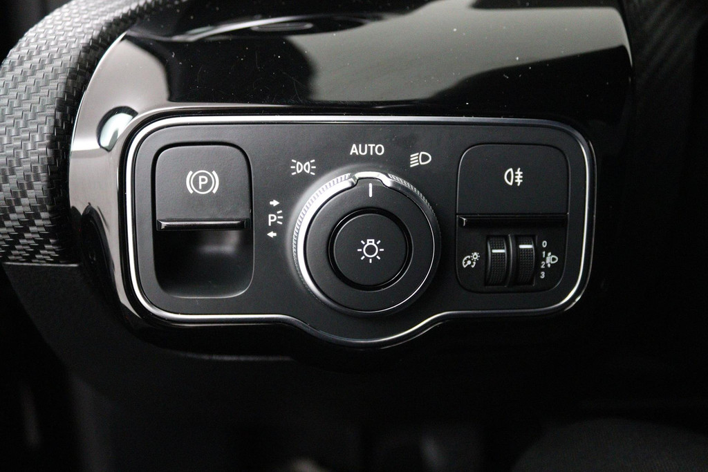 45310748-5.jpg