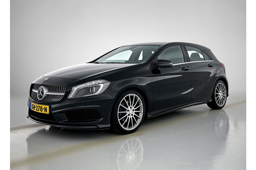 Mercedes-Benz A-Klasse 180 Ambition AMG Automaat (Goed onderhoud, NL-auto, Carplay, Navi, Parkeersensoren, Airco, Etc) 45337109-0.jpg | Autocentrum Brabant Breda