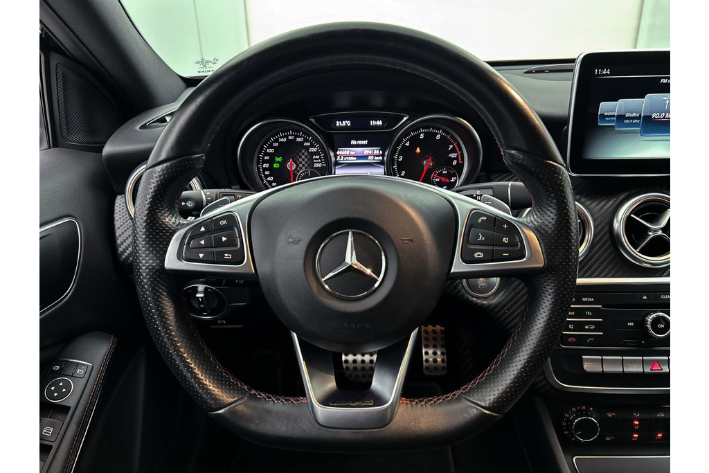 45357699-9.jpg