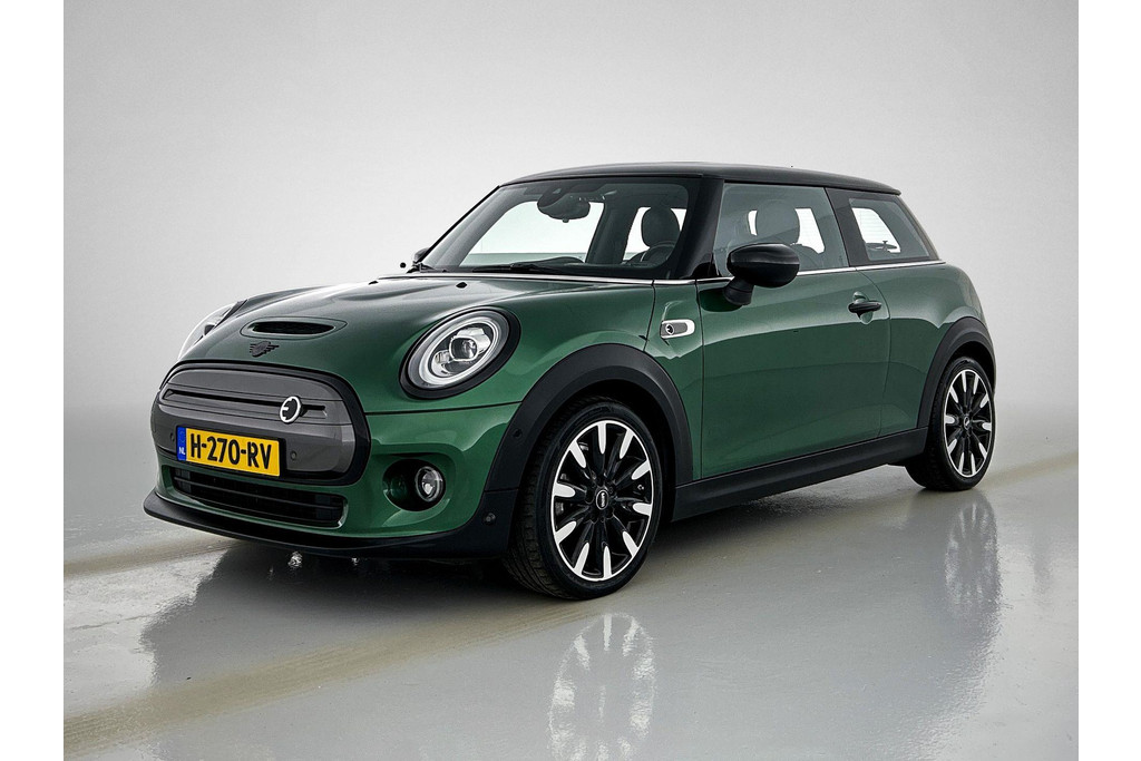 MINI Cooper SE Yours 33 kWh | PANODAK | CARPLAY | HARM/KARD | StoelverW | LEDER | Dealer onderH | NL-Auto | 1e eig | ETC 45430733-0.jpg | Autocentrum Brabant Breda