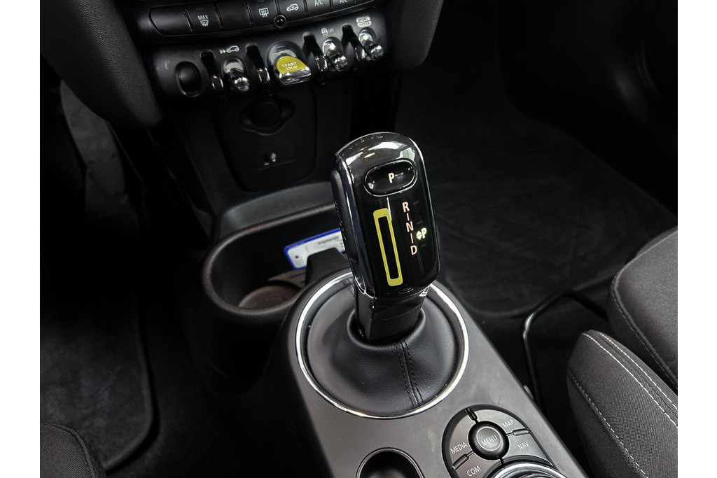 45430977-6.jpg
