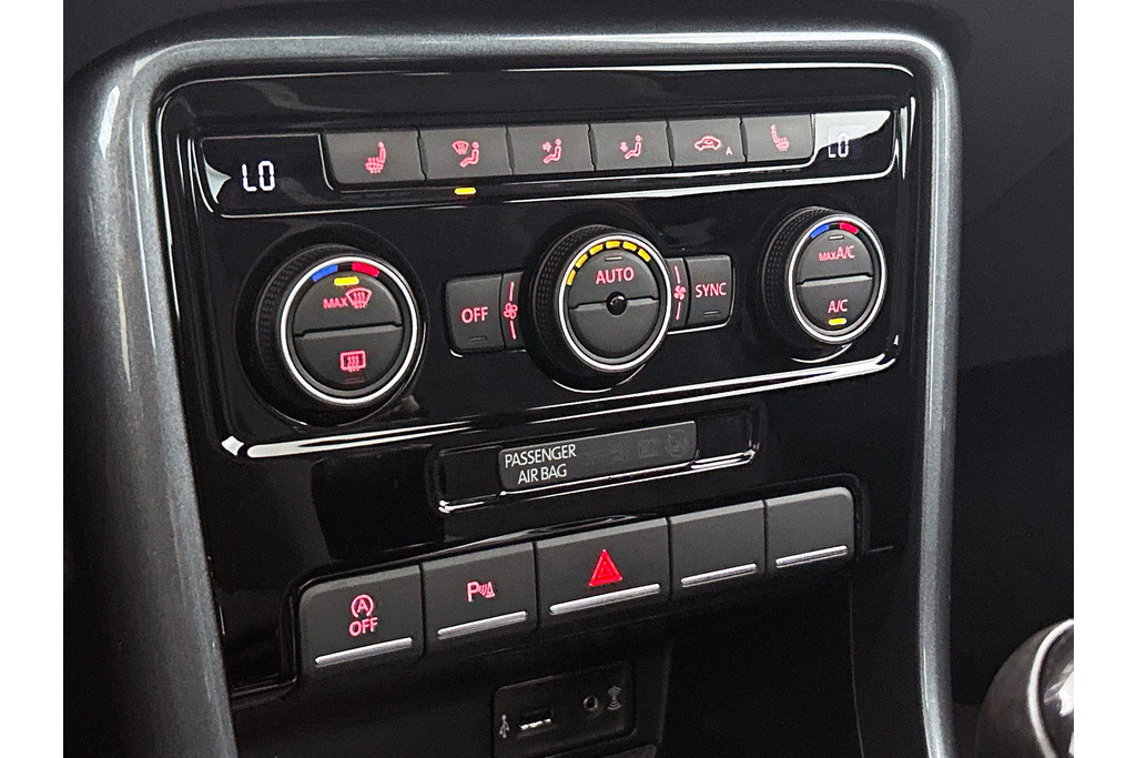 45692732-4.jpg