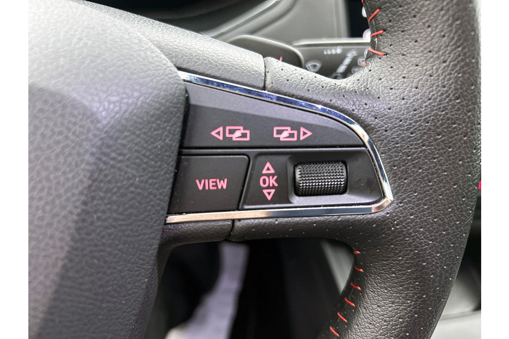 SEAT Ibiza 1.0 TSI FR Intense Automaat (PANORAMADAK, DIGITALE COCKPIT, CARPLAY, LED, CAMERA, PDC, 1e EIGENAAR, GOED ONDERHOUDEN) 45695244-13.jpg | Autocentrum Brabant Breda