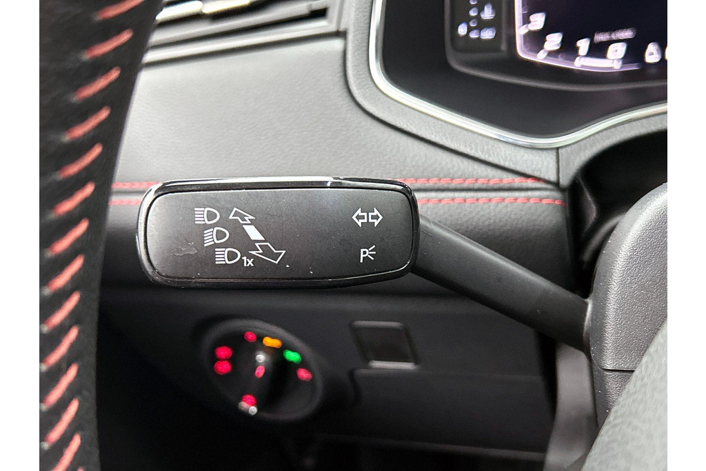 SEAT Ibiza 1.0 TSI FR Intense Automaat (PANORAMADAK, DIGITALE COCKPIT, CARPLAY, LED, CAMERA, PDC, 1e EIGENAAR, GOED ONDERHOUDEN) 45695244-14.jpg | Autocentrum Brabant Breda