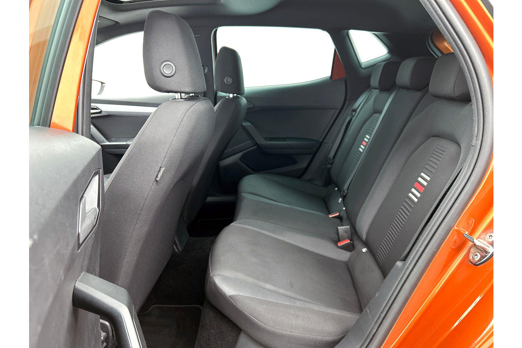 SEAT Ibiza 1.0 TSI FR Intense Automaat (PANORAMADAK, DIGITALE COCKPIT, CARPLAY, LED, CAMERA, PDC, 1e EIGENAAR, GOED ONDERHOUDEN) 45695244-20.jpg | Autocentrum Brabant Breda