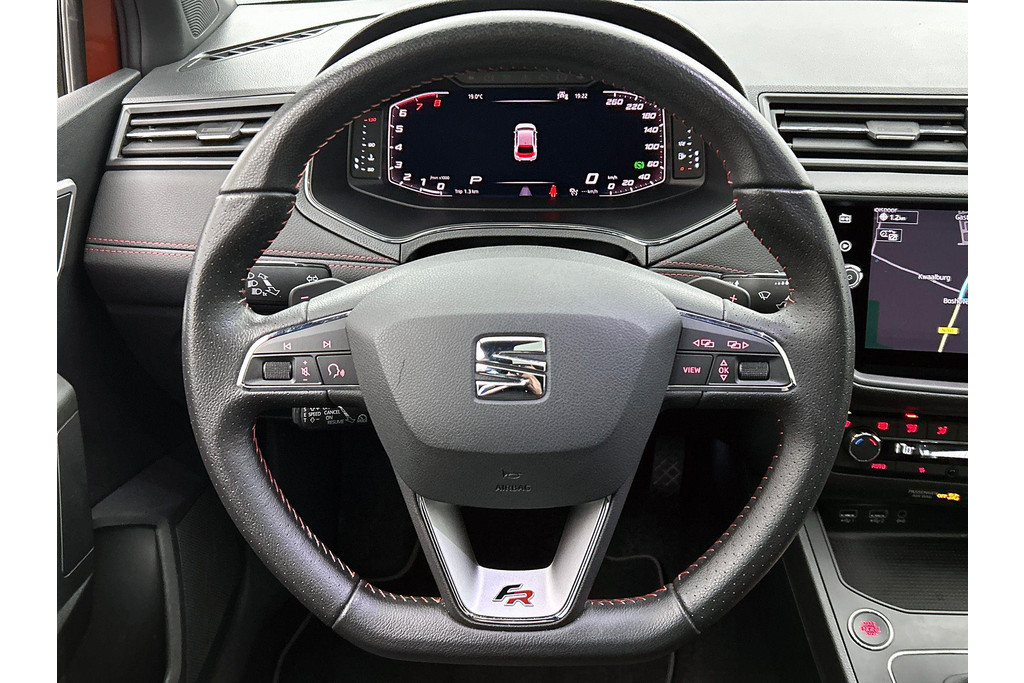 SEAT Ibiza 1.0 TSI FR Intense Automaat (PANORAMADAK, DIGITALE COCKPIT, CARPLAY, LED, CAMERA, PDC, 1e EIGENAAR, GOED ONDERHOUDEN) 45695244-4.jpg | Autocentrum Brabant Breda