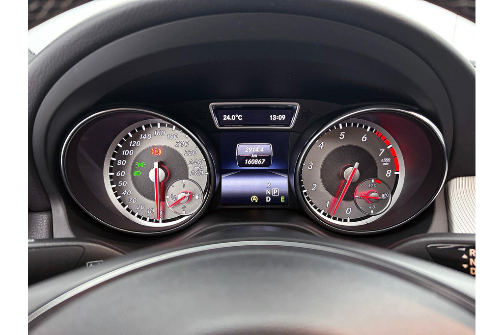 45824957-17.jpg