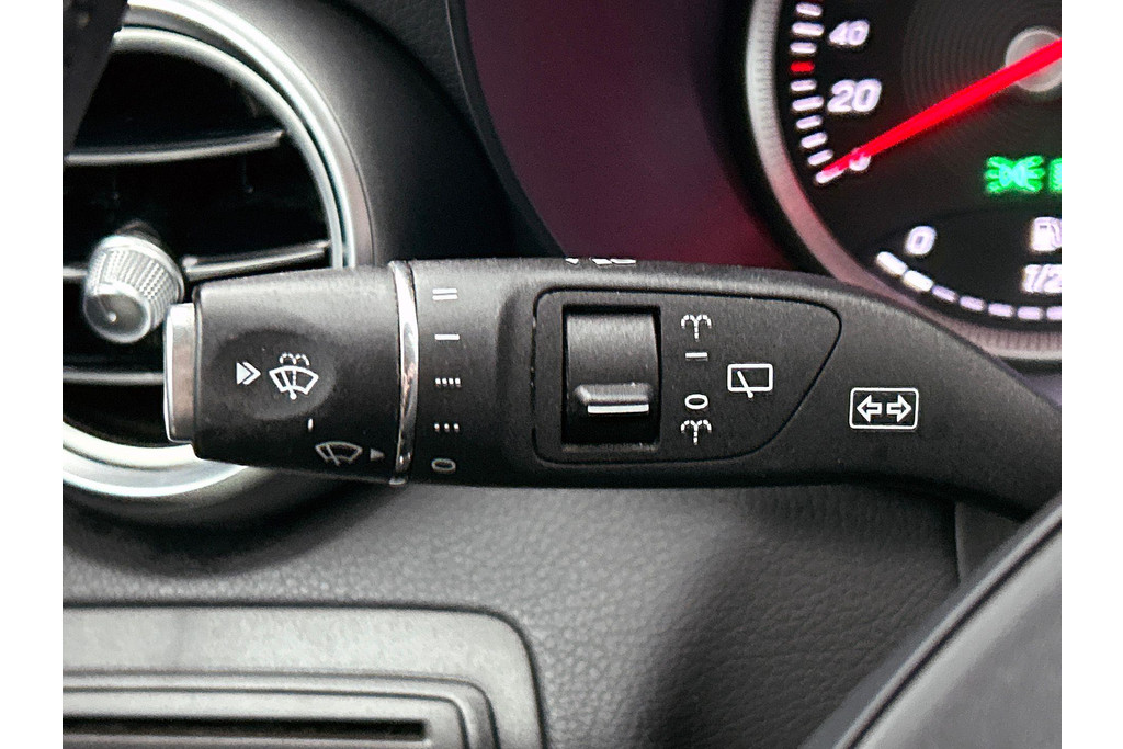45825439-14.jpg