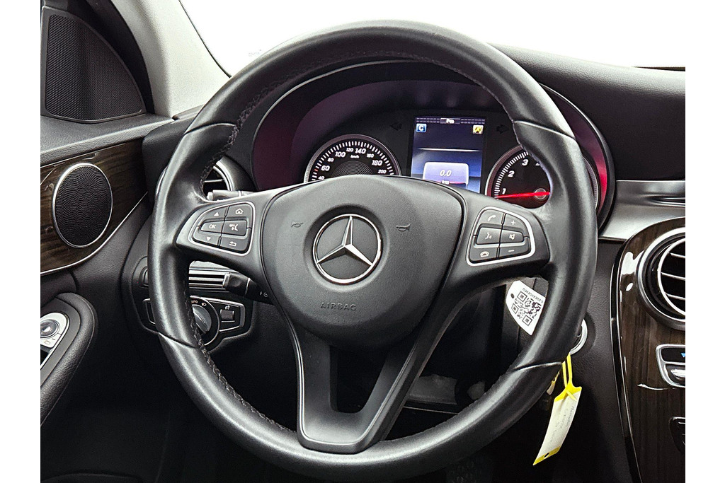 45825439-4.jpg