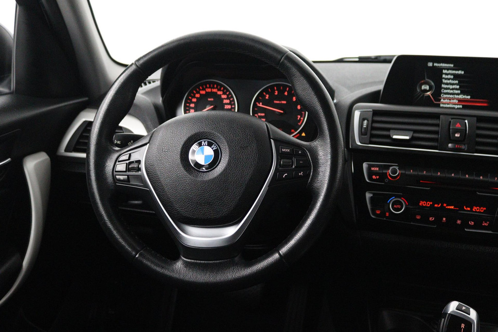45846130-2.jpg