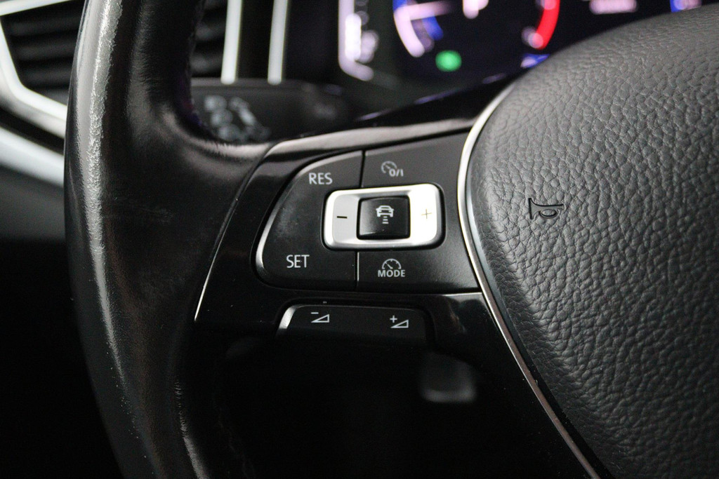 45889832-13.jpg