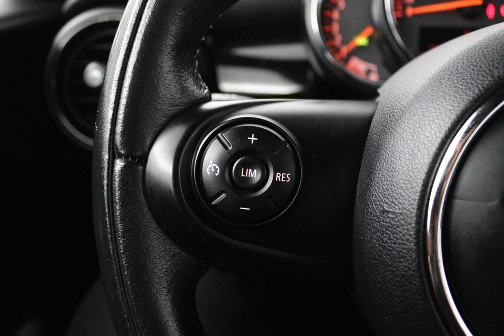 45889998-13.jpg