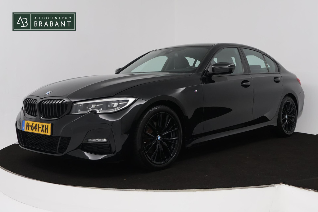 BMW 3-serie 320i High Executive Edition (PARKEERSENSOREN, STOELVERWARMING, LEER, NAVIGATIE, NL-AUTO) 45946810-0.jpg | Autocentrum Brabant Breda
