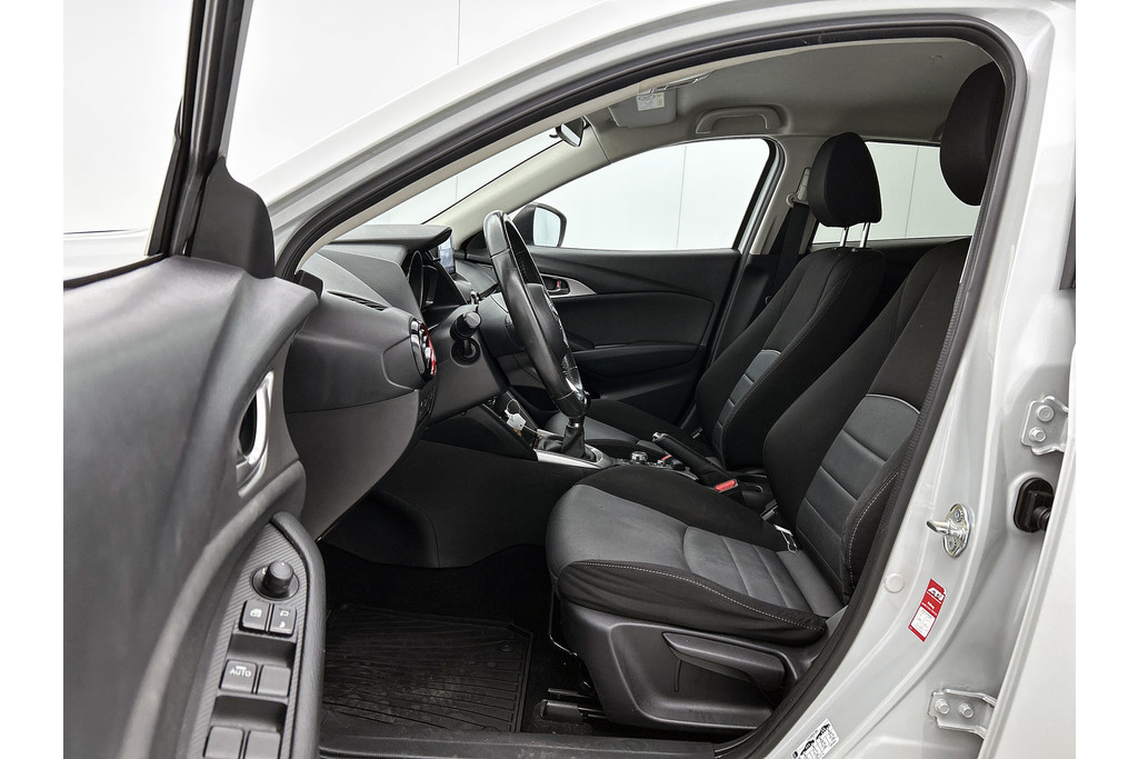 Mazda CX-3 2.0 SkyActiv-G 120 Dynamic AANBIEDING!!! (Goed OnderH, Trekhaak, Camera, Navi, StoelV, PDC, Etc) 46136060-4.jpg | Autocentrum Brabant Breda