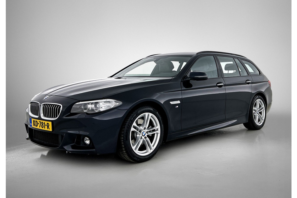 BMW 5 Serie Touring 520i M Sport Edition(NL-auto, Goed Onderh, Harman/ Kardon, StoelV, Navi Pro, PDC V+A, Comfort zetels, Etc) 46136298-0.jpg | Autocentrum Brabant Breda