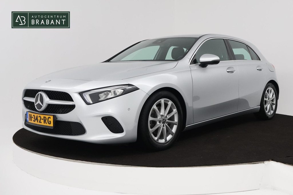 Mercedes-Benz A-Klasse 180 Advantage (PARKEERSENSOREN, ACHTERUITRIJCAMERA, CRUISE CONTROL, NAVIGATIE, NL-AUTO) 46150893-0.jpg | Autocentrum Brabant Breda