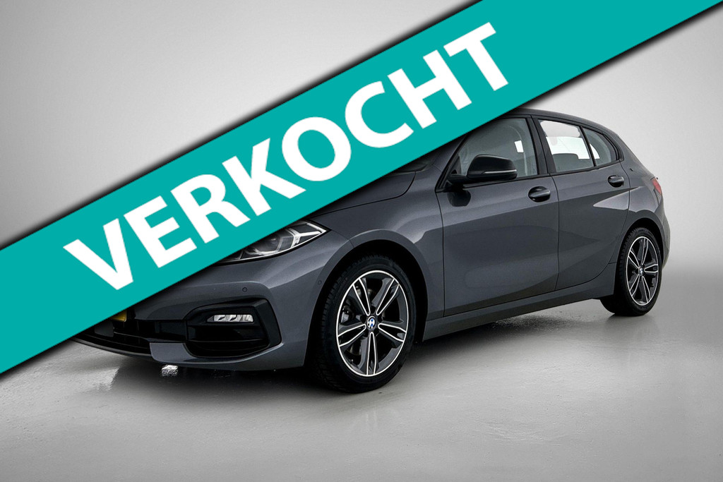 BMW 1-serie 118i Executive Edition Sport (STOELVERWARMING, NAVI, CARPLAY, DIGITALE COCKPIT, 1e EIGENAAR, DEALER ONDERHOUDEN) 46447161-0.jpg | Autocentrum Brabant Breda