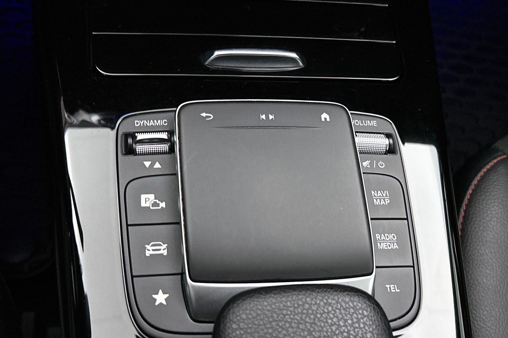 Mercedes-Benz CLA-Klasse 200 Premium Plus AMG-Line(Dealer OndH, Sfeer-Verlichting, Navi, StoelV, Cruise Control, Climate Con, Etc) 46477218-22.jpg | Autocentrum Brabant Breda