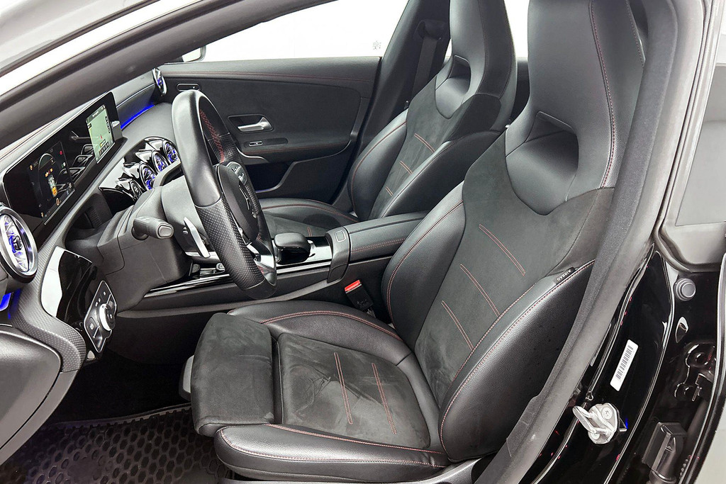 Mercedes-Benz CLA-Klasse 200 Premium Plus AMG-Line(Dealer OndH, Sfeer-Verlichting, Navi, StoelV, Cruise Control, Climate Con, Etc) 46477218-4.jpg | Autocentrum Brabant Breda