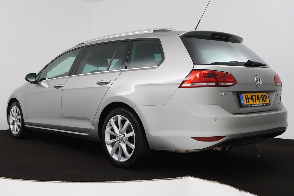 Volkswagen Golf 1.4 TSI Business Edition R Connected (NAVIGATIE, PARKEERSENSOREN, STOELVERWARMING, LED) 46477465-4.jpg | Autocentrum Brabant Breda