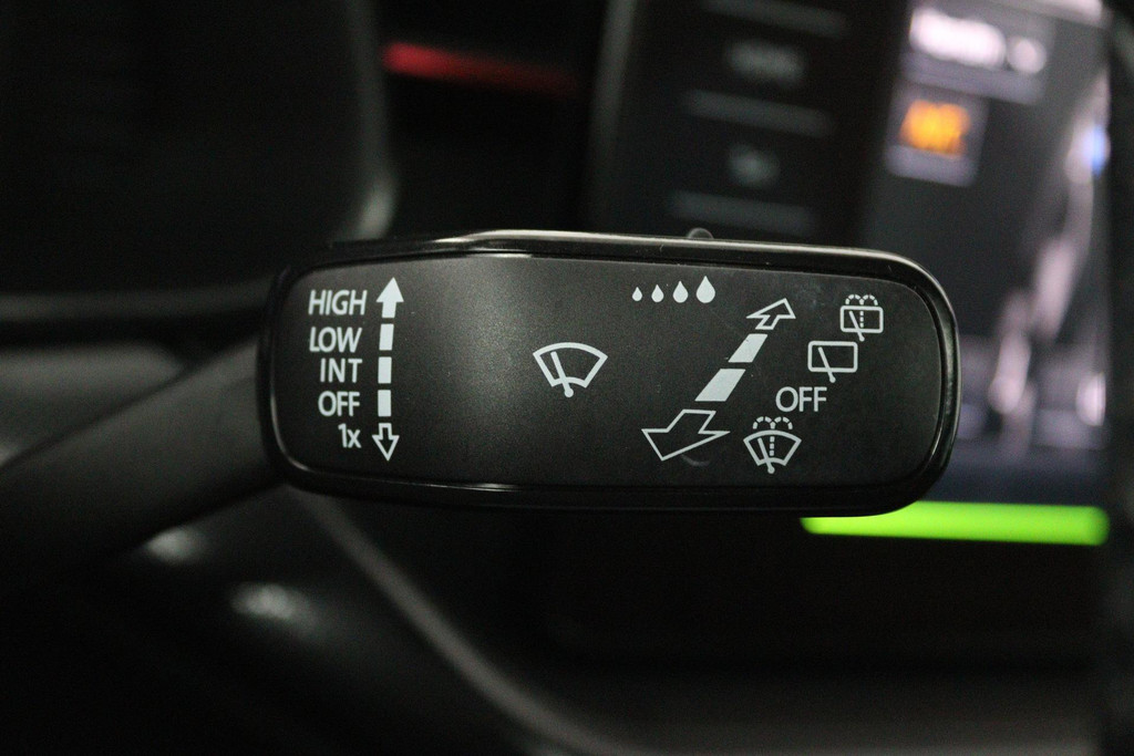 Škoda Scala 1.0 TSI Sport Business (STOELVERWARMING, CRUISE CONTROL, PARKEERSENSOREN, NAVIGATIE, AUTOMAAT) 46584986-13.jpg | Autocentrum Brabant Breda