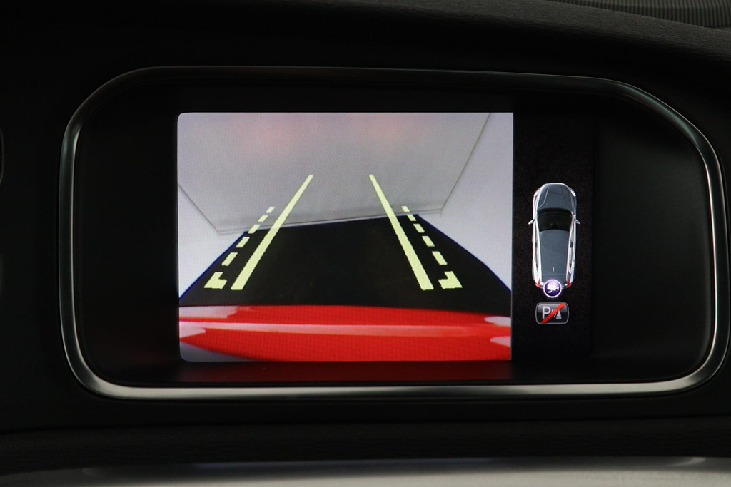 Volvo V40 1.5 T3 Polar+ Sport (PANORAMADAK, CAMERA, NAVIGATIE, STOELVERWARMING, PARKEERSENSOREN, CRUISE CONTROL, NL-AUTO) 46587854-11.jpg | Autocentrum Brabant Breda