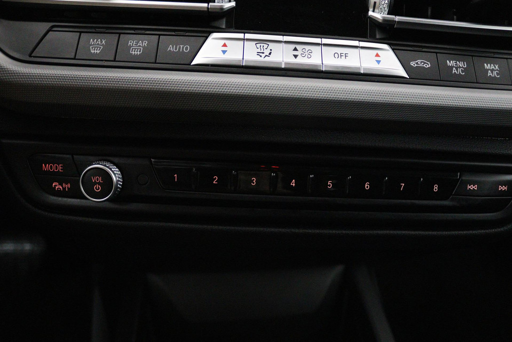 BMW 2 Serie Gran Coupé 218i Executive Edition (PARKEERSENSOREN, CRUISE CONTROL, NAVIGATIE, DIGITAAL DASHBOARD, NL-AUTO) 46689782-19.jpg | Autocentrum Brabant Breda