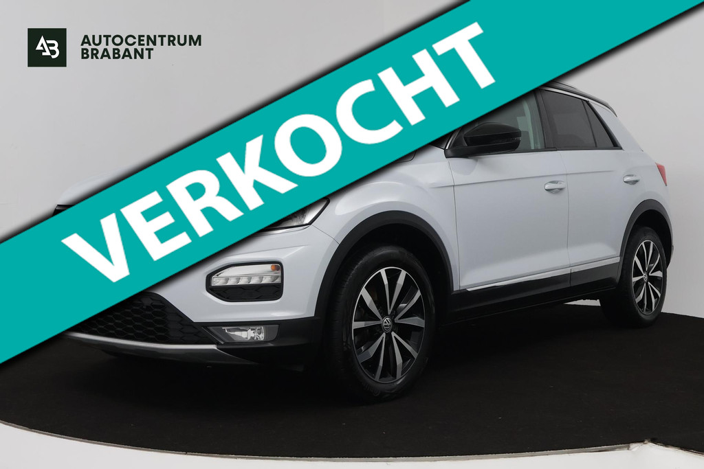 Volkswagen T-Roc 1.5 TSI Style (TREKHAAK, PARKEERSENSOREN, CRUISE CONTROL ADAPTIEF, NAVIGATIE, NL-AUTO, GOED ONDERHOUDEN) 46768520-0.jpg | Autocentrum Brabant Breda