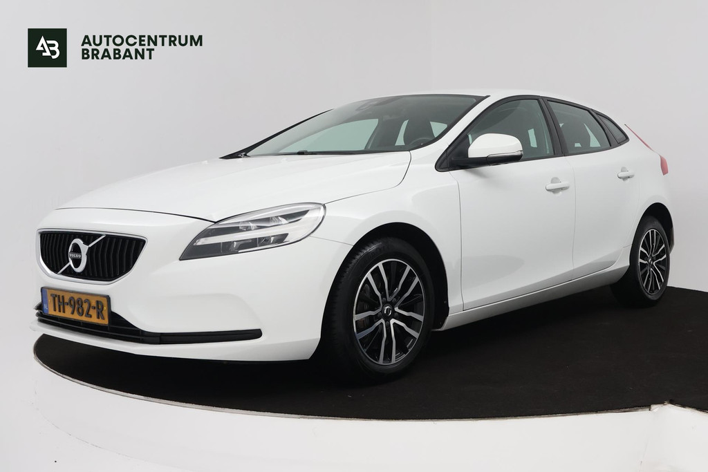 Volvo V40 1.5 T2 Edition+ (STOELVERWARMING, AUTOMAAT, VIRTUAL COCKPIT, PARKEERSENSOREN, CRUISE CONTROL, NAVIGATIE) 46808298-0.jpg | Autocentrum Brabant Breda