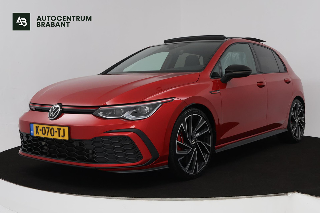 Volkswagen Golf 2.0 TSI GTI (PANORAMADAK, HARMAN KARDON, ADAPTIVE CRUISE, CAMERA, SFEERVERLICHTING, CARPLAY, GOED ONDERHOUDEN) 46873707-0.jpg | Autocentrum Brabant Breda