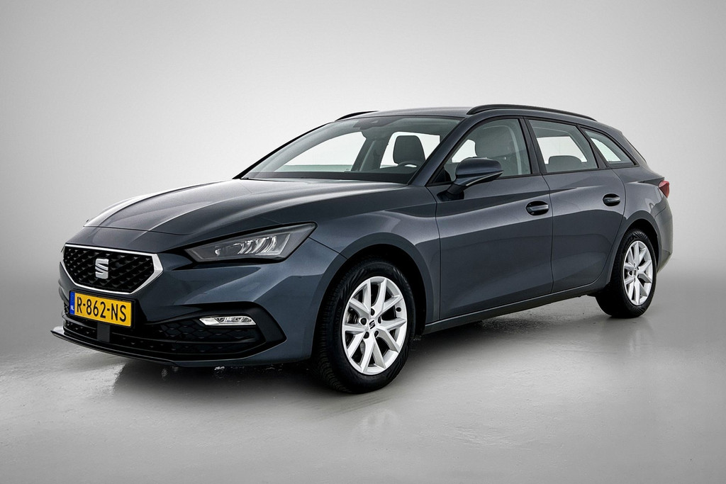 SEAT Leon Sportstourer 1.0 TSI Reference (NAVIGATIE CARPLAY, CLIMA, STUURBEDIENING, CRUISE, 1e EIGENAAR, DEALER ONDERHOUDEN) 46902190-0.jpg | Autocentrum Brabant Breda