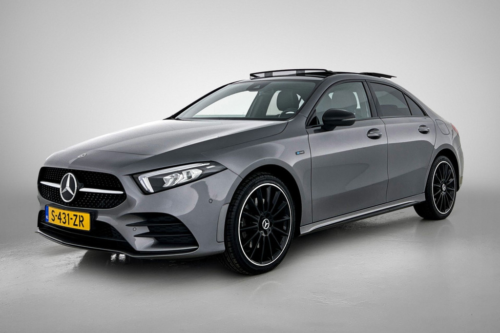 Mercedes-Benz A-Klasse 250 e Business Solution AMG Limited (Goed OnderH, Panorama, SfeerV, Carplay, Lane Assist, Navi, StoelV, Etc 46976731-0.jpg | Autocentrum Brabant Breda