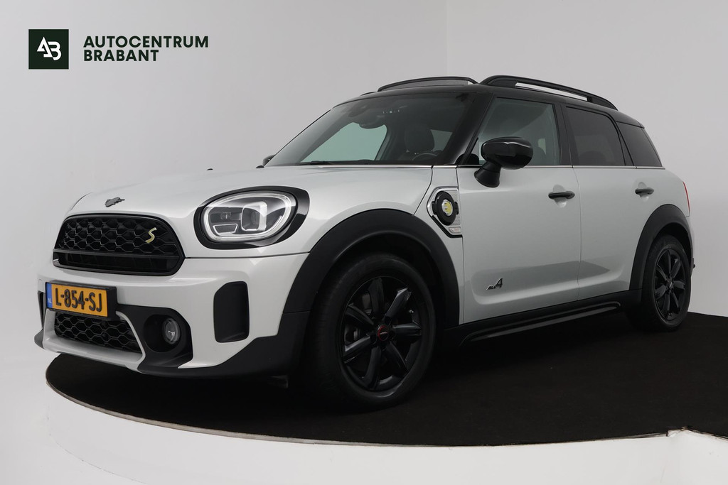 MINI Countryman 2.0 Cooper S E ALL4 Classic (PANORAMADAK, ACHTERUITRIJCAMERA, STOELVERWARMING, NAVIGATIE, LEER, CRUISE) 47140151-0.jpg | Autocentrum Brabant Breda